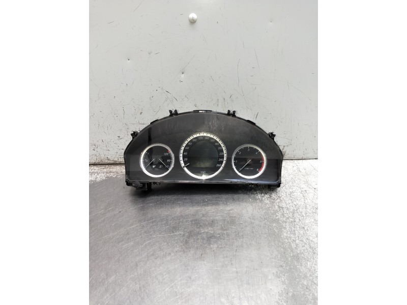 Recambio de cuadro instrumentos para mercedes clase c (w204) berlina referencia OEM IAM A2049006900  
