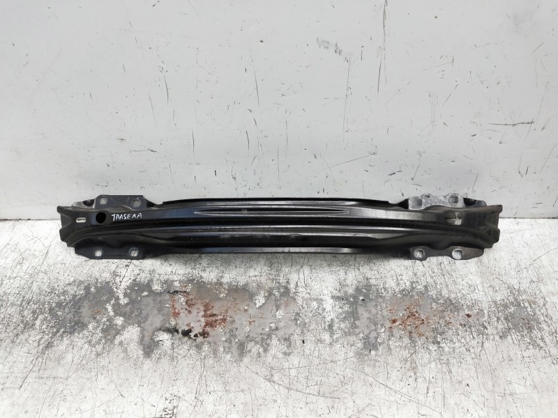 Recambio de refuerzo paragolpes trasero para jaguar f-pace referencia OEM IAM    Recambio de refuerzo paragolpes trasero para jaguar f-pace referencia OEM IAM