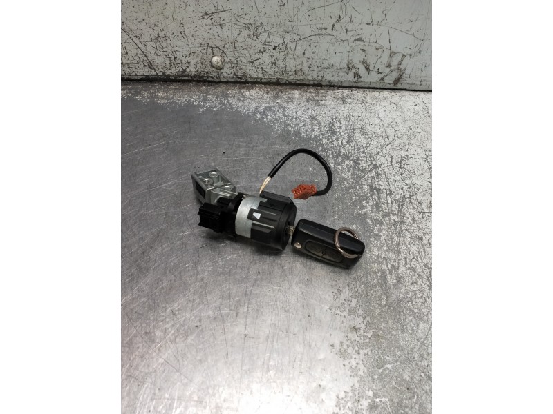 Recambio de conmutador de arranque para peugeot 207 1.6 hdi referencia OEM IAM 36393600  