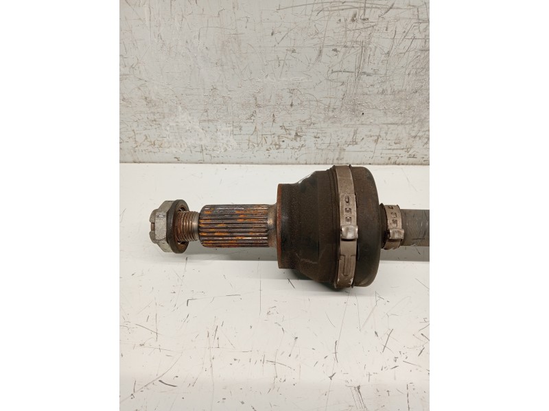 Recambio de transmision trasera derecha para jaguar f-pace referencia OEM IAM HK834K138AA   Recambio de transmision trasera derecha para jaguar f-pace referencia OEM IAM HK834K138AA