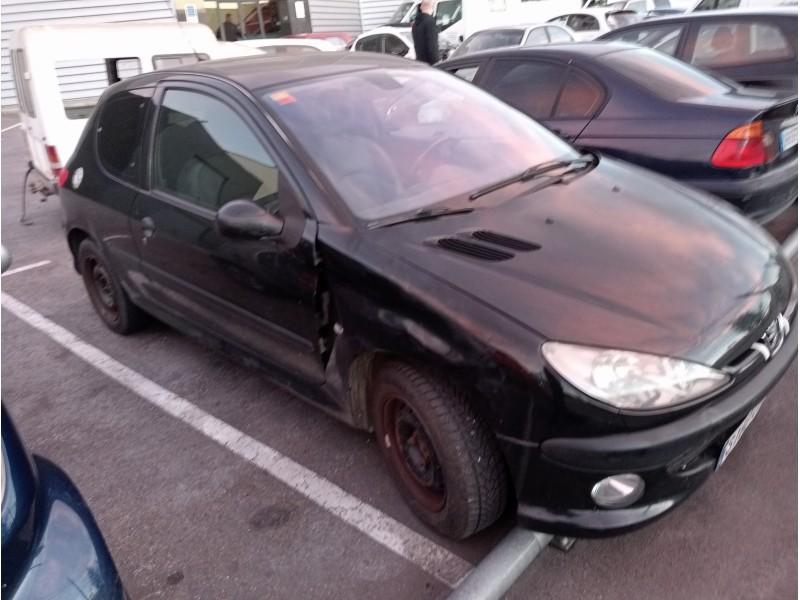 peugeot 206 berlina del año 2003