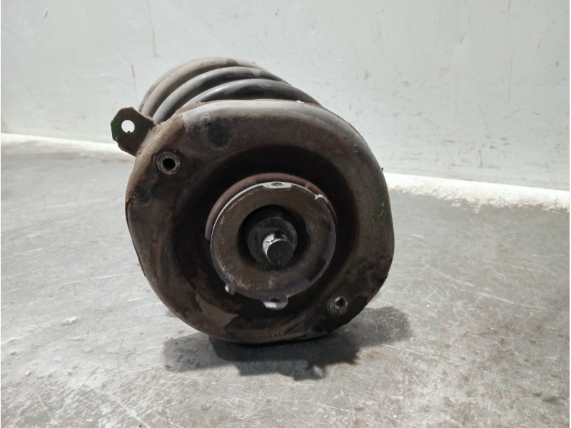 Recambio de amortiguador delantero derecho para renault megane i fase 2 berlina (ba0) referencia OEM IAM 7700840264C 03041000795
