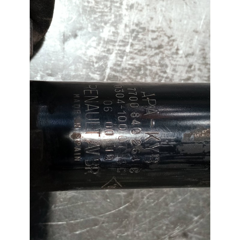 Recambio de amortiguador delantero izquierdo para renault megane i fase 2 berlina (ba0) referencia OEM IAM 7700840264C 030410007