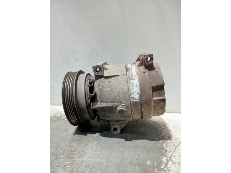 Recambio de compresor aire acondicionado para renault megane i fase 2 berlina (ba0) referencia OEM IAM 7700103536 1135289 