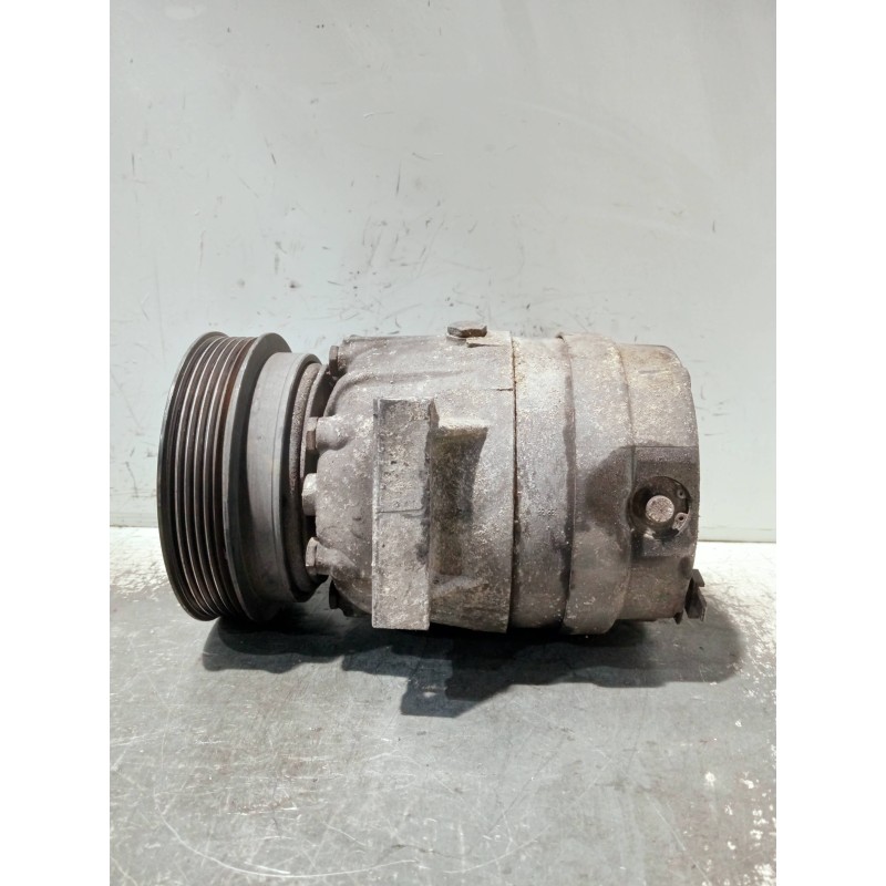 Recambio de compresor aire acondicionado para renault megane i fase 2 berlina (ba0) referencia OEM IAM 7700103536 1135289 
