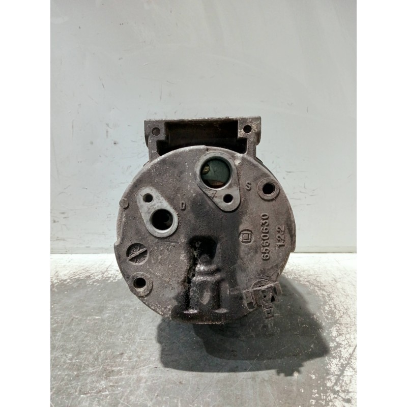 Recambio de compresor aire acondicionado para renault megane i fase 2 berlina (ba0) referencia OEM IAM 7700103536 1135289 
