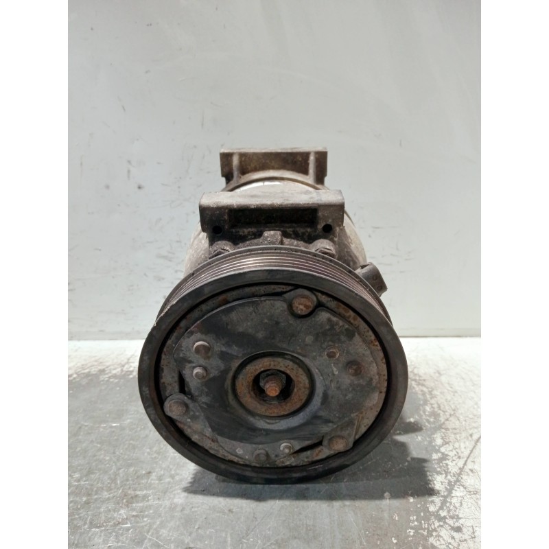 Recambio de compresor aire acondicionado para renault megane i fase 2 berlina (ba0) referencia OEM IAM 7700103536 1135289 