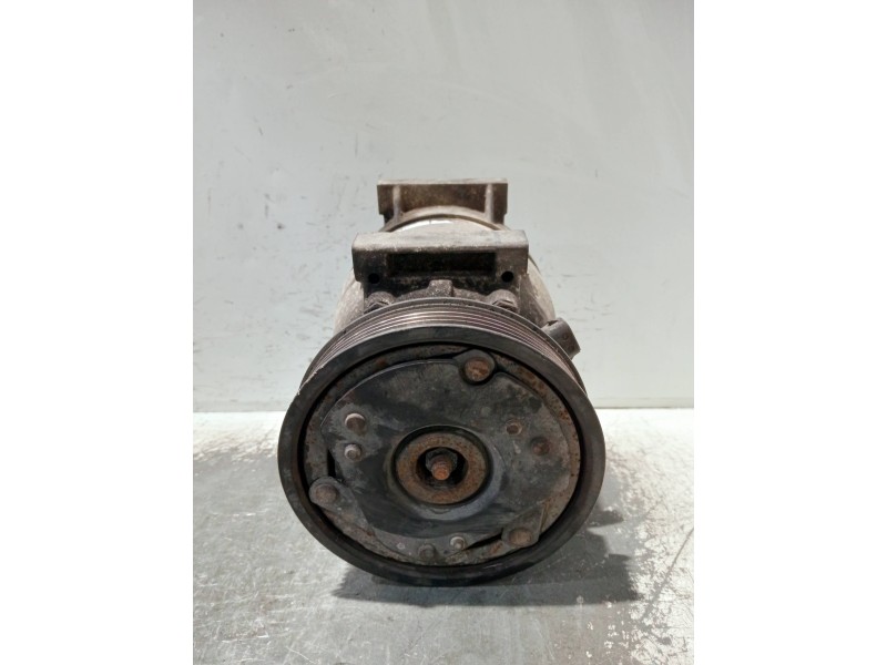 Recambio de compresor aire acondicionado para renault megane i fase 2 berlina (ba0) referencia OEM IAM 7700103536 1135289 