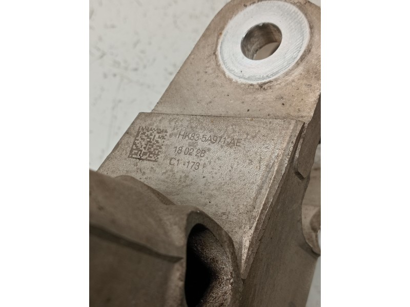 Recambio de mangueta trasera izquierda para jaguar f-pace referencia OEM IAM HK835A971AE   Recambio de mangueta trasera izquierda para jaguar f-pace referencia OEM IAM HK835A971AE