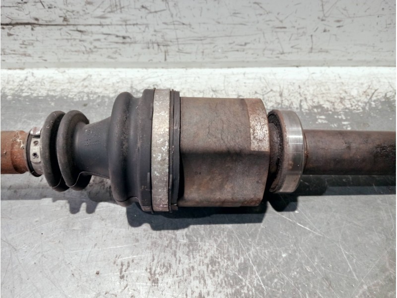 Recambio de transmision delantera derecha para renault megane ii berlina 5p referencia OEM IAM 8200436366 EBJ95BT76 