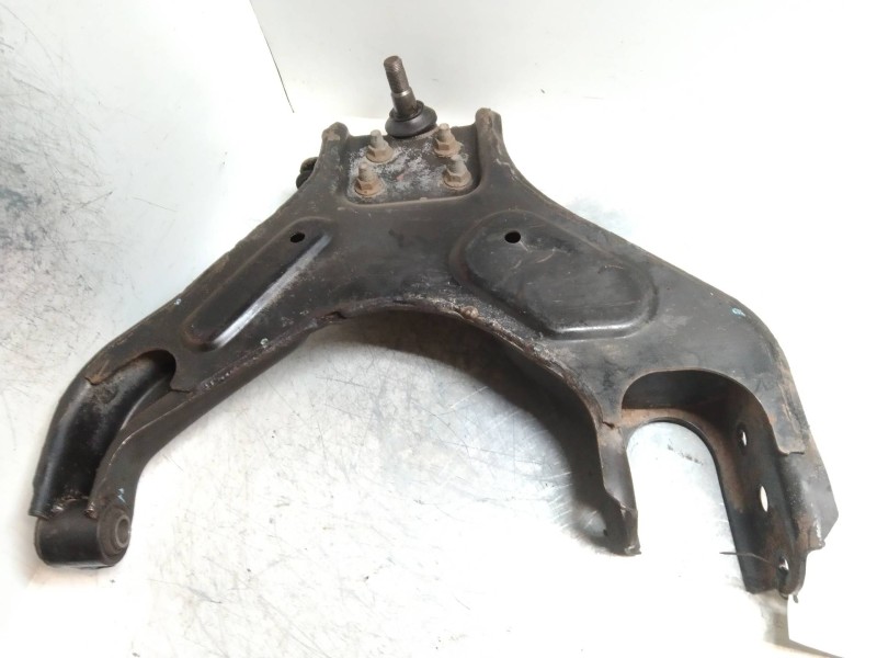 Recambio de brazo suspension inferior delantero izquierdo para opel frontera b 2.2 16v dti referencia OEM IAM   