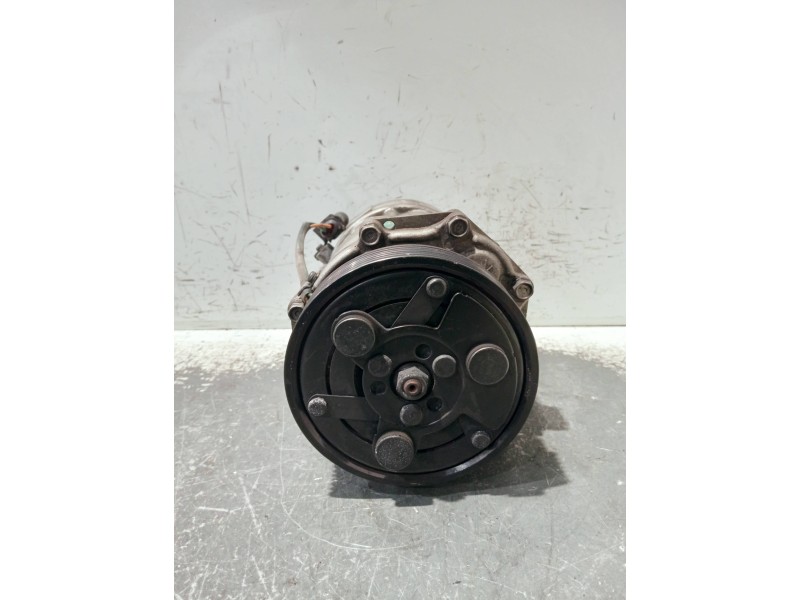 Recambio de compresor aire acondicionado para seat leon (1m1) referencia OEM IAM 1J0820803F  
