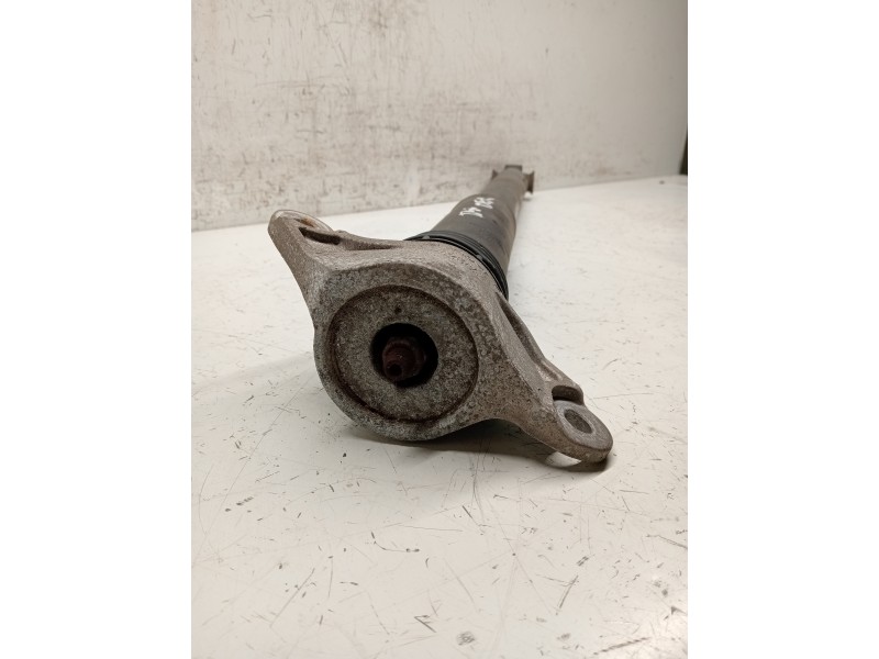 Recambio de amortiguador trasero derecho para jaguar f-pace referencia OEM IAM    Recambio de amortiguador trasero derecho para jaguar f-pace referencia OEM IAM