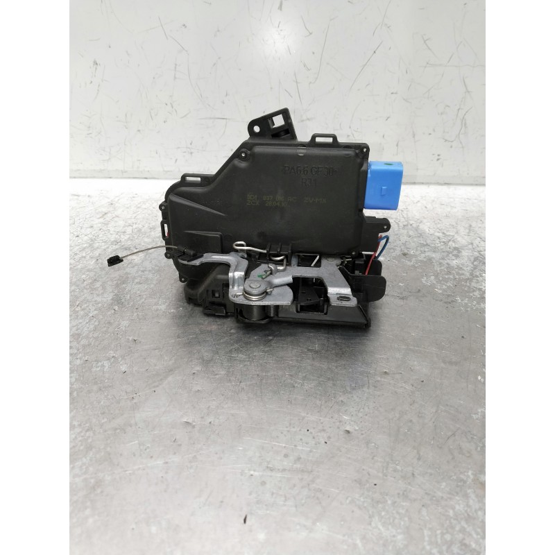 Recambio de motor cierre centralizado delantero derecho para volkswagen golf vi variant (aj5) advance referencia OEM IAM 3D18370