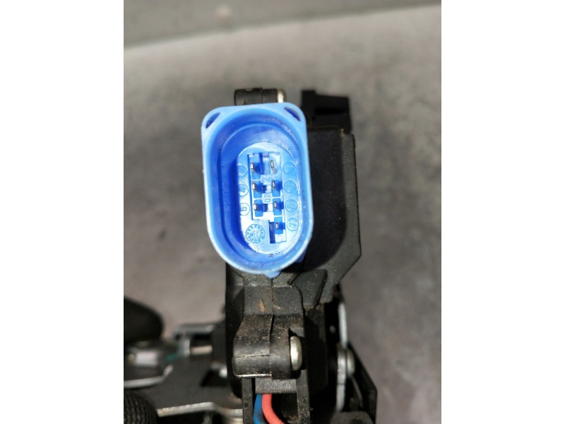 Recambio de motor cierre centralizado trasero derecho para volkswagen golf vi variant (aj5) advance referencia OEM IAM 7L0839016