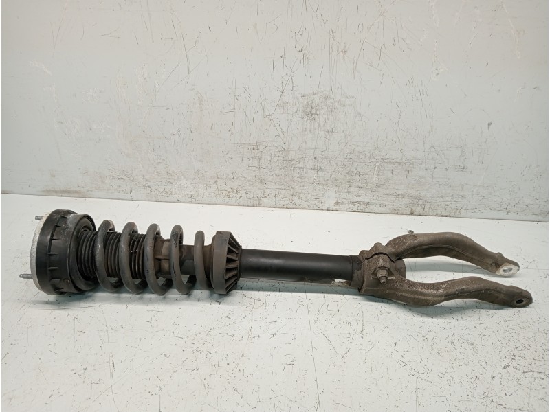 Recambio de amortiguador delantero derecho para jaguar f-pace referencia OEM IAM HK8318B037MF   Recambio de amortiguador delantero derecho para jaguar f-pace referencia OEM IAM HK8318B037MF