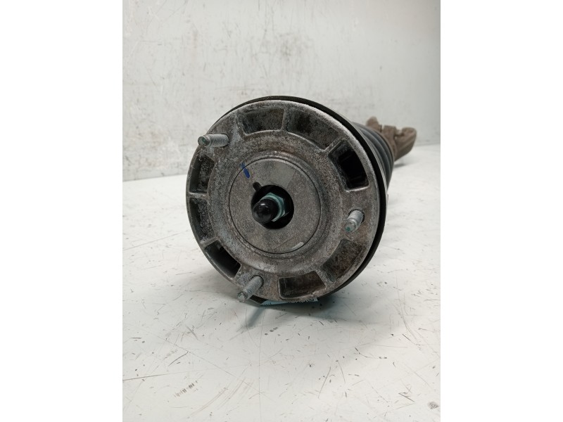 Recambio de amortiguador delantero derecho para jaguar f-pace referencia OEM IAM HK8318B037MF   Recambio de amortiguador delantero derecho para jaguar f-pace referencia OEM IAM HK8318B037MF