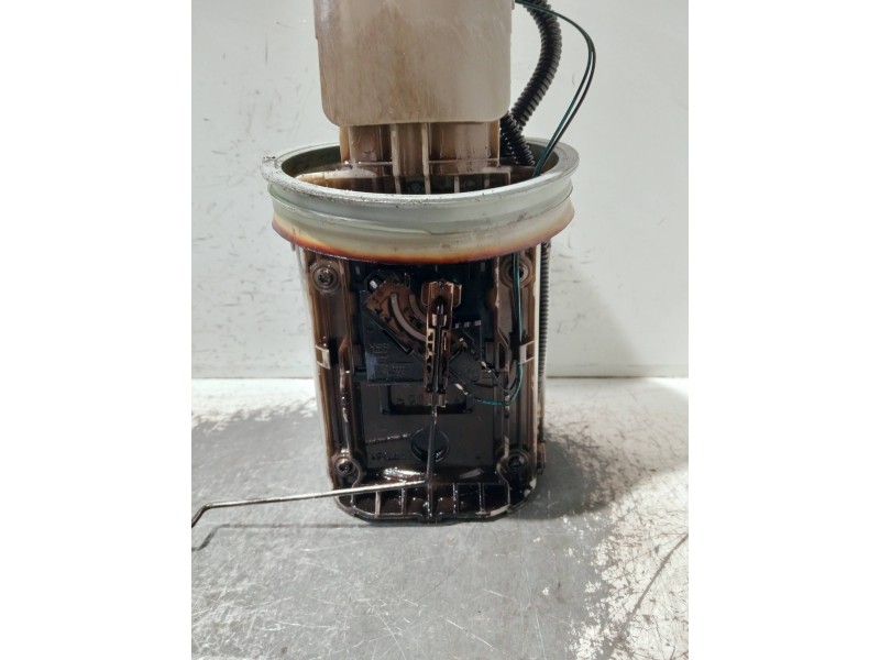 Recambio de bomba combustible para volkswagen passat berlina (3b3) referencia OEM IAM 3B0919050R 220212010002 