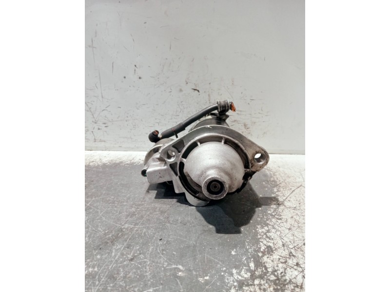 Recambio de motor arranque para volkswagen passat berlina (3b3) referencia OEM IAM   