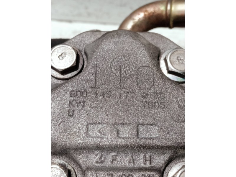 Recambio de bomba direccion para volkswagen passat berlina (3b3) referencia OEM IAM 6D0145177Q  