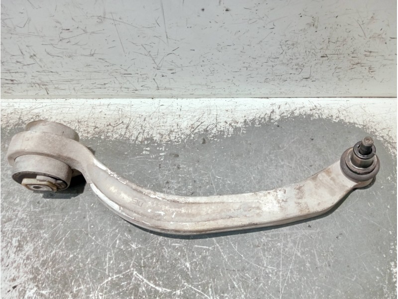 Recambio de brazo suspension inferior delantero derecho para volkswagen passat berlina (3b3) referencia OEM IAM   