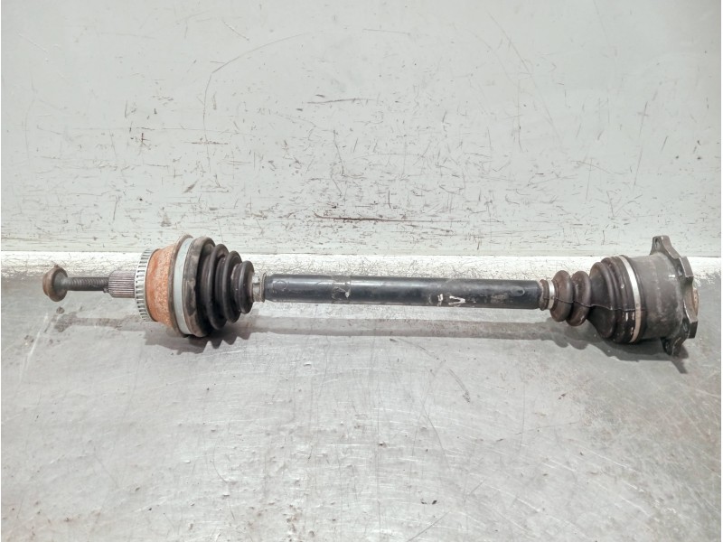 Recambio de transmision delantera izquierda para volkswagen passat berlina (3b3) referencia OEM IAM   