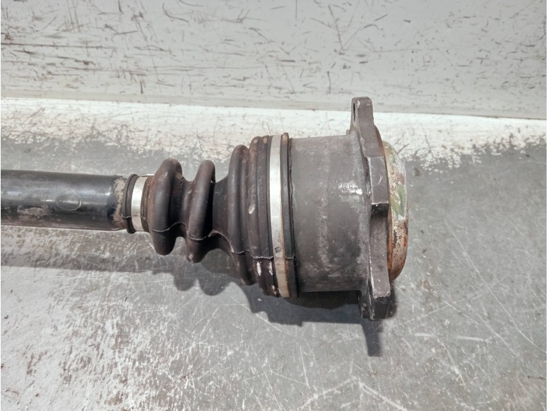 Recambio de transmision delantera izquierda para volkswagen passat berlina (3b3) referencia OEM IAM   