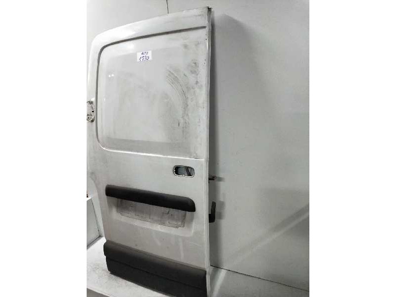 Recambio de puerta trasera izquierda para renault master ii phase 2 caja cerrada referencia OEM IAM CIEGA  