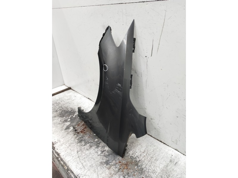 Recambio de aleta delantera izquierda para volkswagen touran (5t1) referencia OEM IAM   