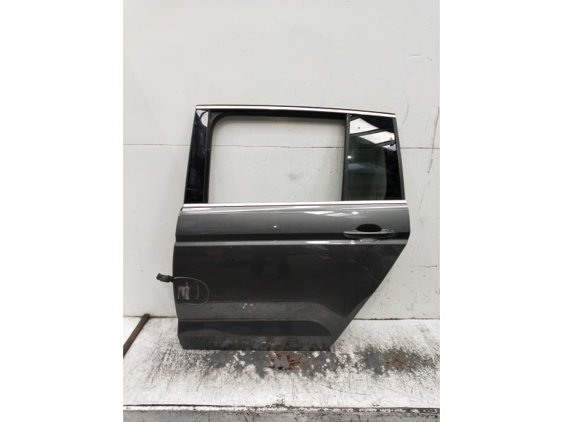 Recambio de puerta trasera izquierda para volkswagen touran (5t1) referencia OEM IAM   5P