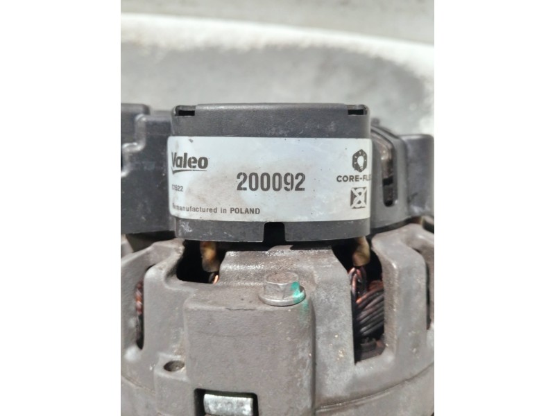 Recambio de alternador para peugeot 206 berlina referencia OEM IAM H543521R 200092 TG9B043