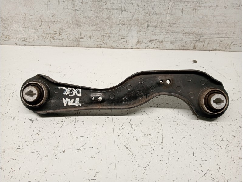 Recambio de brazo suspension superior trasero derecho para jaguar f-pace referencia OEM IAM HK835500AC   Recambio de brazo suspension superior trasero derecho para jaguar f-pace referencia OEM IAM HK835500AC