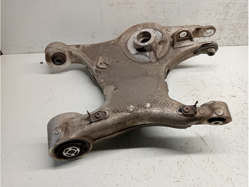 Recambio de brazo suspension inferior trasero izquierdo para jaguar f-pace referencia OEM IAM HK835B531AE   Recambio de brazo suspension inferior trasero izquierdo para jaguar f-pace referencia OEM IAM HK835B531AE