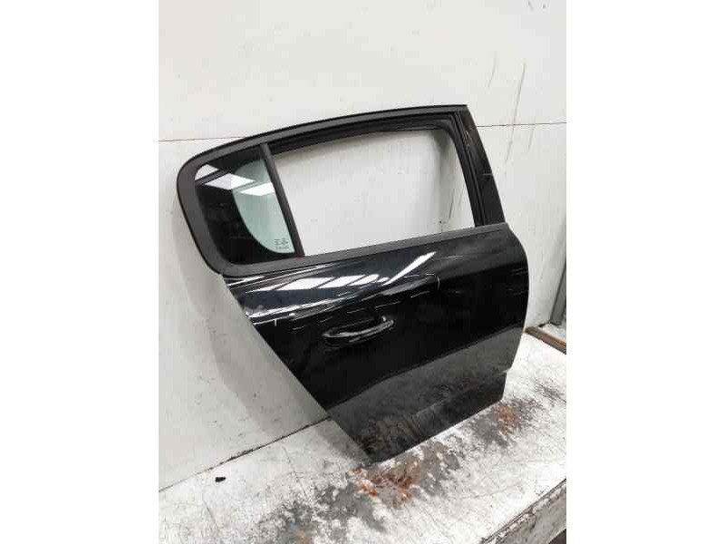Recambio de puerta trasera derecha para peugeot 308 referencia OEM IAM   
