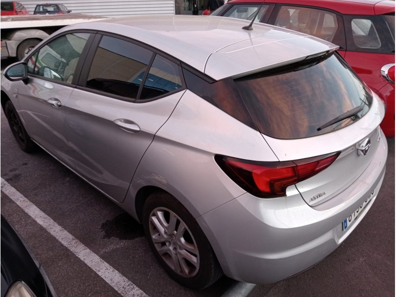 opel astra k lim. 5türig del año 2017