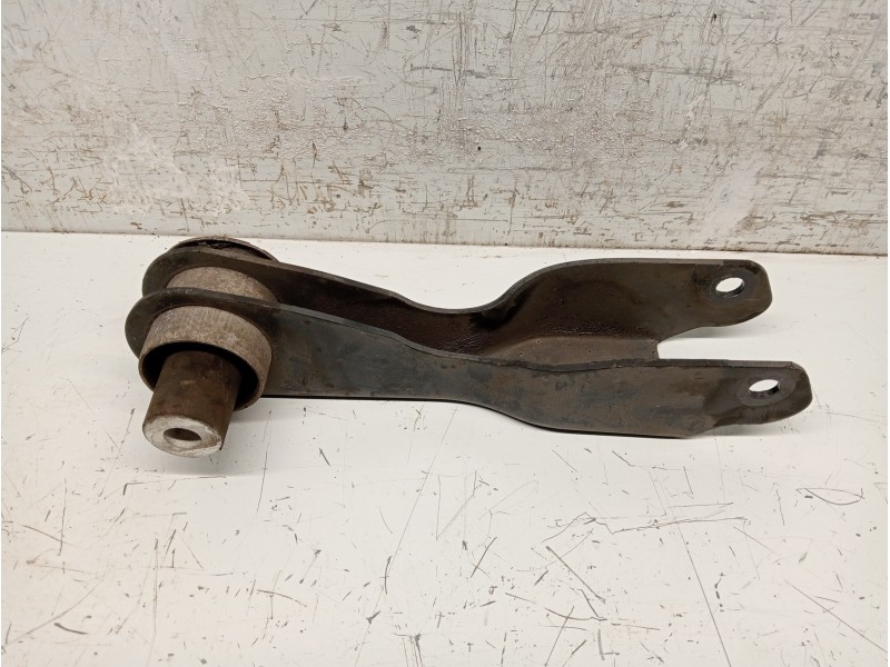 Recambio de brazo suspension inferior trasero izquierdo para jaguar f-pace referencia OEM IAM JLR1221443   Recambio de brazo suspension inferior trasero izquierdo para jaguar f-pace referencia OEM IAM JLR1221443