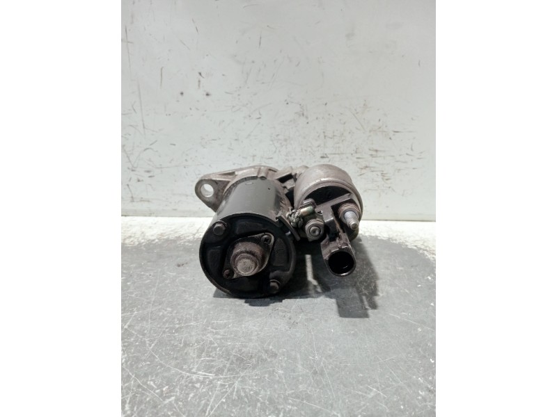Recambio de motor arranque para volkswagen polo (9n3) referencia OEM IAM 02T911023R 0001120406 