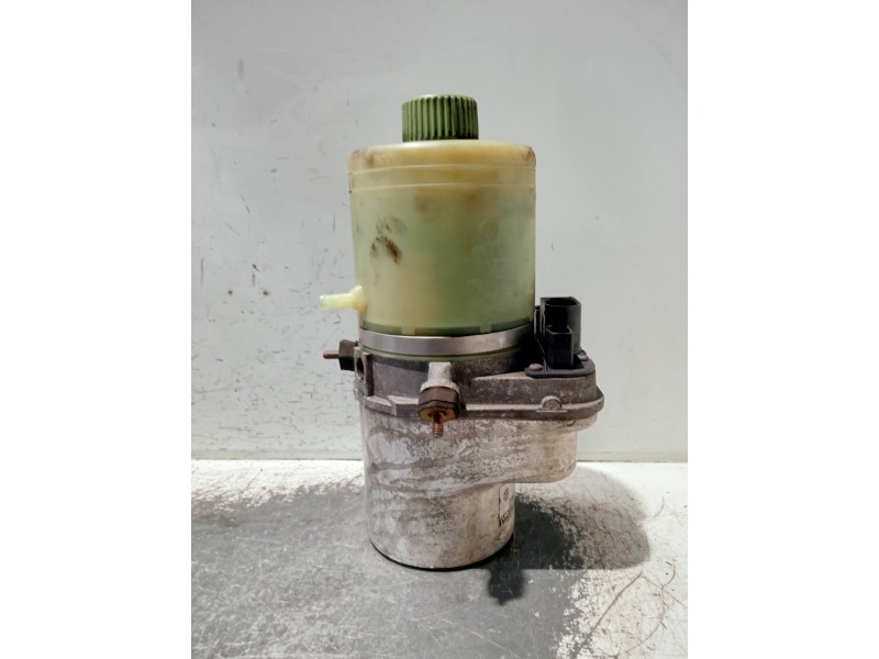 Recambio de bomba direccion para volkswagen polo (9n3) referencia OEM IAM 6Q0423156AB 6Q1423051AP 6Q2423051AB