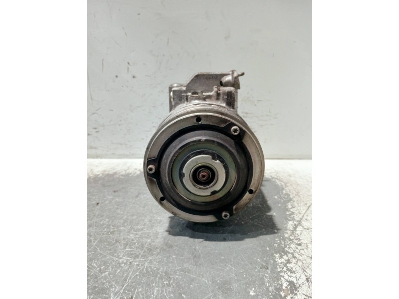 Recambio de compresor aire acondicionado para volkswagen polo (9n3) referencia OEM IAM 6Q0820803R 8741F 