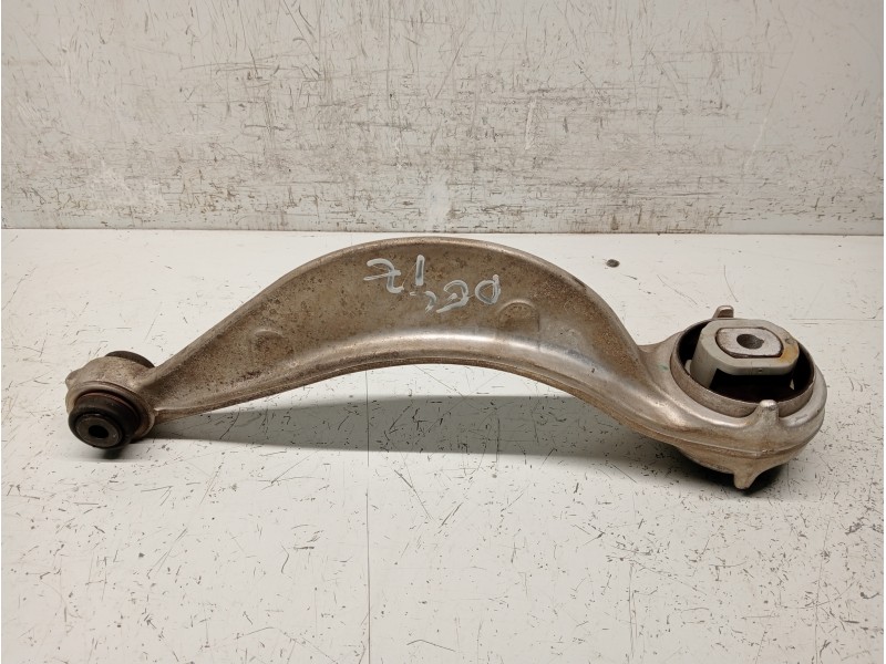 Recambio de brazo suspension inferior delantero izquierdo para jaguar f-pace referencia OEM IAM HK833C256   Recambio de brazo suspension inferior delantero izquierdo para jaguar f-pace referencia OEM IAM HK833C256