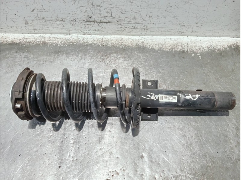 Recambio de amortiguador delantero derecho para volkswagen polo (9n3) referencia OEM IAM 6Q0413031CD  