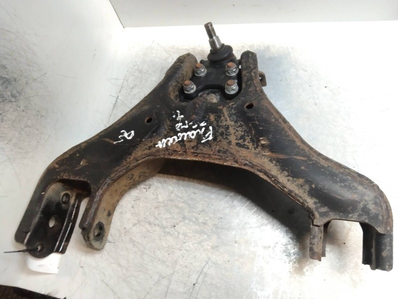 Recambio de brazo suspension inferior delantero derecho para opel frontera a básico referencia OEM IAM   