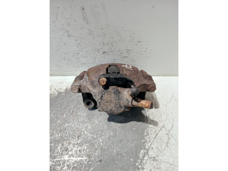 Recambio de pinza freno delantera izquierda para mercedes clase c (w201) berlina referencia OEM IAM   