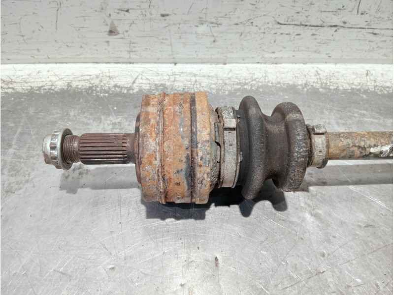 Recambio de transmision trasera izquierda para mercedes clase c (w201) berlina referencia OEM IAM   