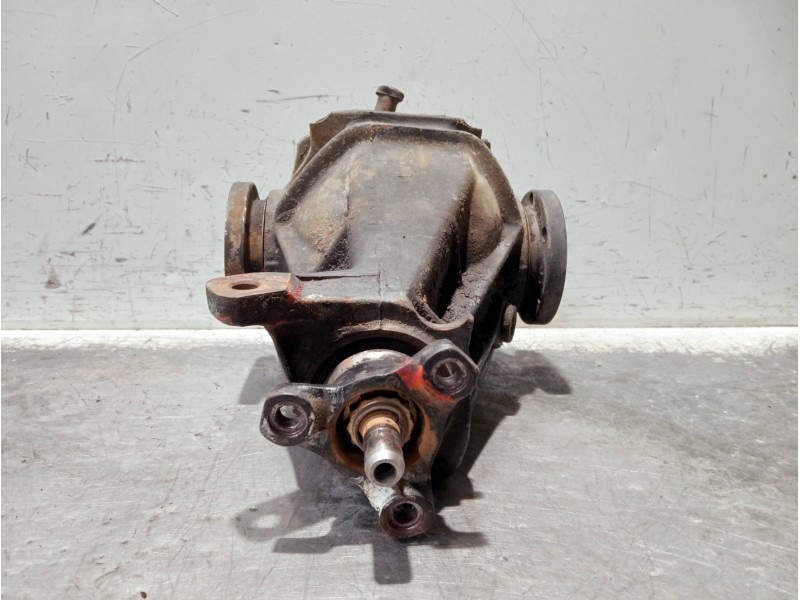 Recambio de diferencial trasero para mercedes clase c (w201) berlina referencia OEM IAM 2013511001 2013510908 