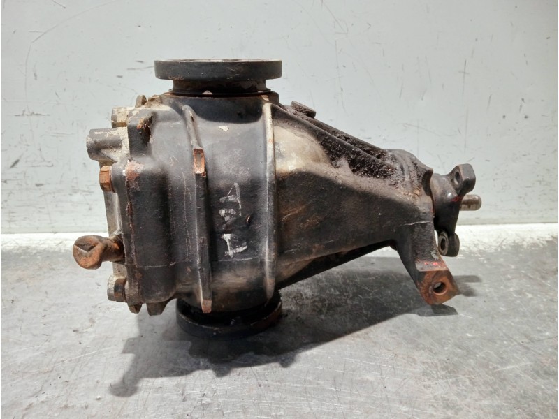 Recambio de diferencial trasero para mercedes clase c (w201) berlina referencia OEM IAM 2013511001 2013510908 