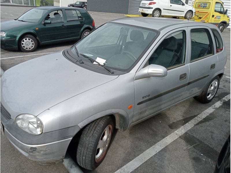 opel corsa b del año 1999