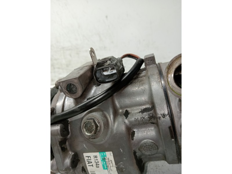 Recambio de compresor aire acondicionado para fiat doblo cargo referencia OEM IAM SD6V121921F 51893889 