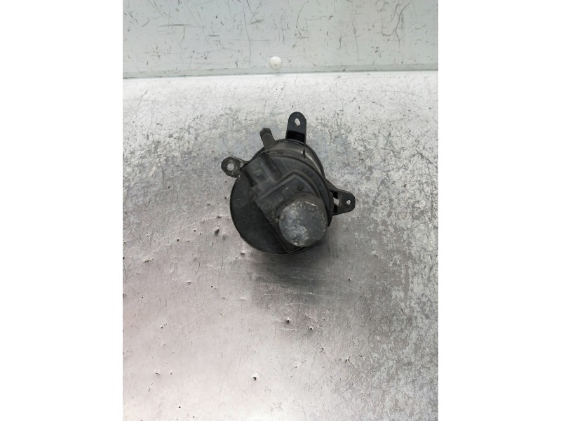 Recambio de faro antiniebla derecho para volkswagen passat berlina (3b3) referencia OEM IAM 3B7941700A  