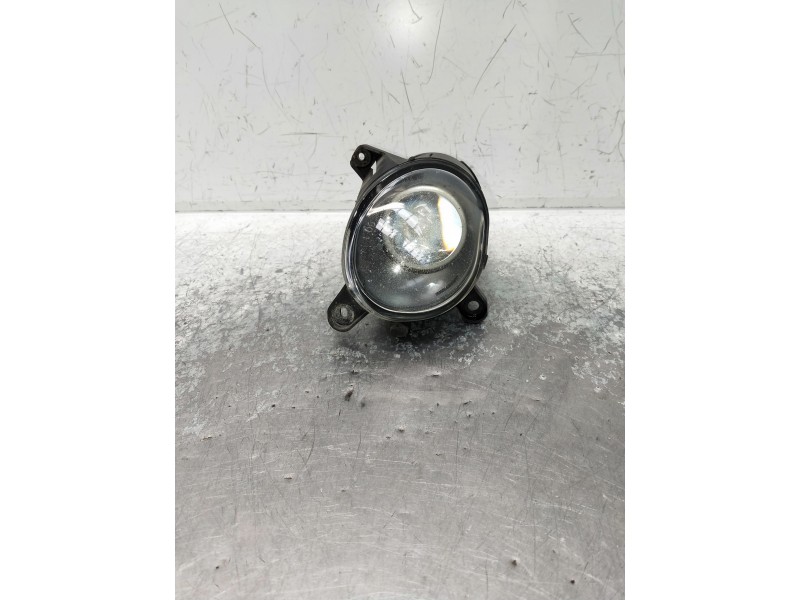 Recambio de faro antiniebla izquierdo para volkswagen passat berlina (3b3) referencia OEM IAM 3B7941699A  